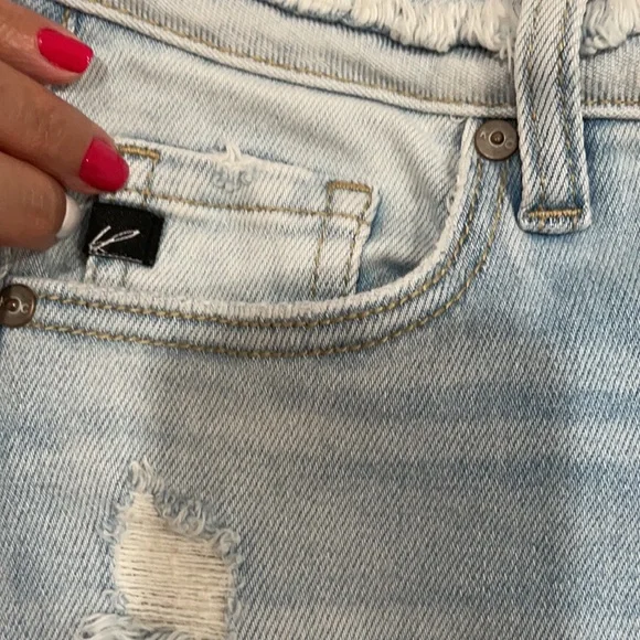 KanCan light wash 24+NWT - Picture 8 of 12